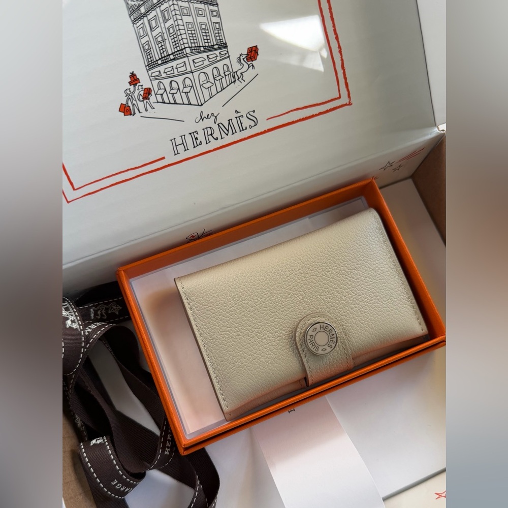 Authentic Brand New Hermès BETON  Leather RMS Compact Wallet